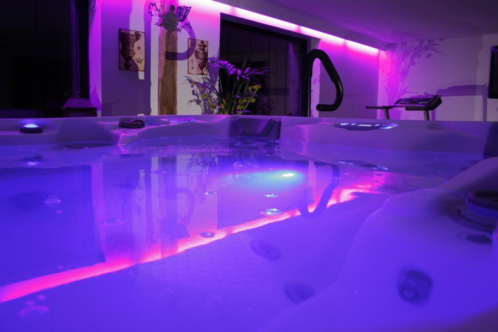 Le Bonheur A La Campagne Bed & Breakfast Lesmont Luaran gambar